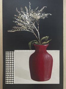 Schickes rotes Vasen-Stillleben von Marina Kozyr
