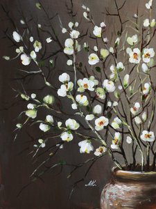 Weiße Blüten in Vase