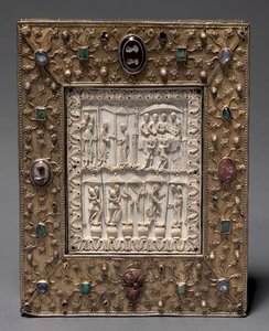 Buchförmiges Reliquiar, um 1000