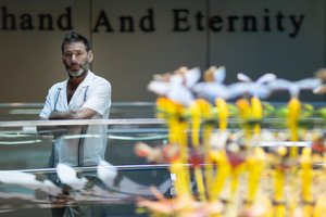 Äquinoktium, 2021 von Mat Collishaw