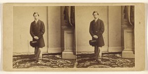 [Unbekannter junger Mann mit Zylinder und Spazierstock, stehend] von Mathew B. Brady