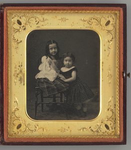 Unbetiteltes Porträt von zwei Mädchen, 1861