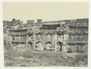 Baalbeck, Innenraum des Tempelkomplexes des Sonnengottes und des Jupiter, Syrien, 1849-51, gedruckt 1852 von Maxime Du Camp