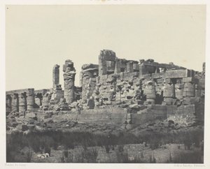 Palais de Karnak, Hypostylhalle, aufgenommen aus dem Nordostwinkel; Theben, Tafel 34 aus dem Album "Ägypten, Nubien, Palästina und Syrien" (1852) von Maxime Du Camp
