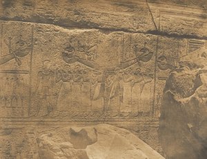 Äußere Skulpturen des Granitheiligtums des Palastes von Karnak Theben Philippe-A... von Maxime Du Camp
