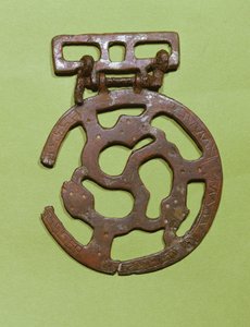 Gürteldekoration gefunden in Saint-Denis, Frankreich (Metall) von Merovingian