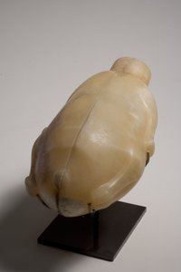 Zweiteiliges Gefäß in Form einer Ente (Alabaster)