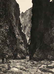 „Ein Imperium aufbauen“ im faschistischen Zeitalter: eine Schlucht bei Endeli, 09/05/1936 von Modestino Baldinetti