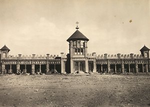 „Ein Imperium aufbauen“ im faschistischen Zeitalter: eine abessinische Kirche in Asmara, 09/05/1936 von Modestino Baldinetti