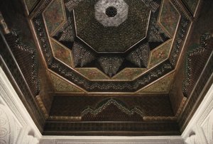 Kasbah von Thamiel Glaoui, Decken-Detail (Keramik) von Moroccan School