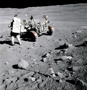 Apollo 16 - NASA von NASA Images