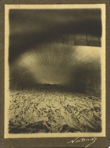 Innenansicht von Le Géant beim Aufblasen, 1863 von Nadar