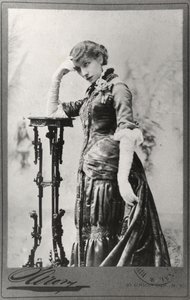 Porträt von Sarah Bernhardt (1844-1923) in den Vereinigten Staaten aufgenommen von Napoleon Sarony