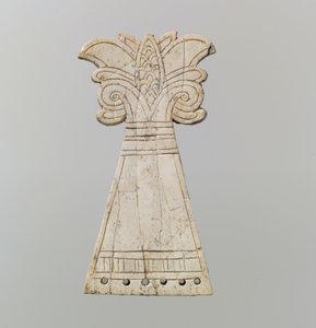 Eingeritztes Pferdefrontlet in Form eines blühenden, voluten Palmettenbaums, 9.-8. Jahrhundert v. Chr. von Neo Assyrian