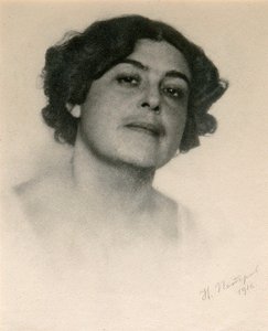 Porträt der russischen Schauspielerin Voronets, ca. 1916 von Nikolai Petrov