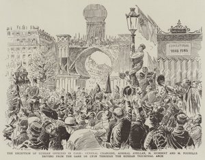 Der Empfang russischer Offiziere in Paris, General Chanoine, Admiral Avellan, M. Humbert und M. Poubelle fahren vom Gare de Lyon durch den russischen Triumphbogen von Paul Destez