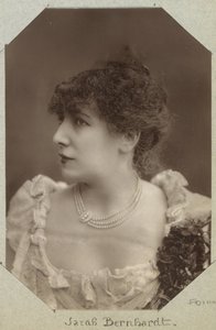 Porträt der Schauspielerin Sarah Bernhardt von Paul Nadar