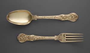 Dessertgabel mit Jagdszenen und Dessertlöffel mit Jagdszenen, ca. 1822