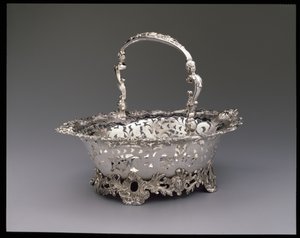 Korb für Kuchen von Paul de Lamerie