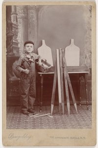 Porträt eines Zimmermannshelfers, ca. 1900 von Peter Dingeldey