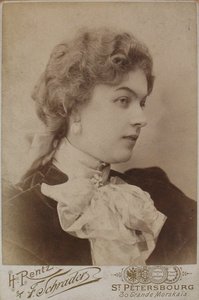 Anastasya Dmitrievna Vyaltseva 1871-1913, Mitte der 1890er