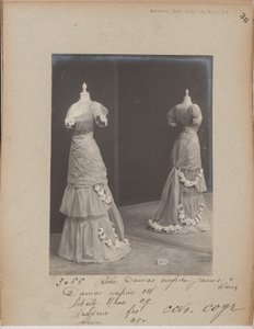 Albumseite: House of Worth, Ballkleid