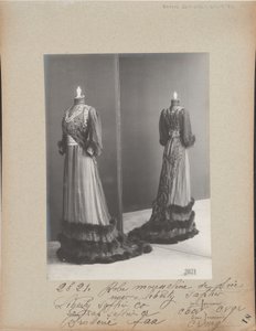 Albumseite: House of Worth, Kleid von Photographer French