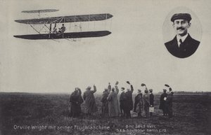 Amerikanischer Flieger Orville Wright und seine Flugmaschine von Photographer German