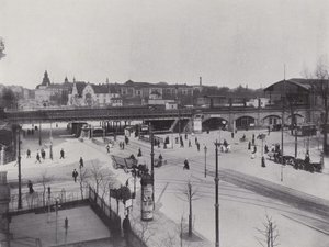 Charlottenburg, Hardenbergstraße, Bahnhof Zoologischer Garten von Photographer German