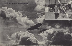 Der französische Flieger Louis Bleriot und sein Eindecker von Photographer German