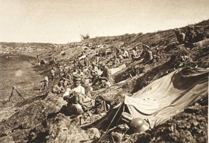Deutsches Infanteriebataillon in Reserveposition während des Vormarsches nördlich von Focsani, August 1917 von Photographer German
