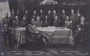 Kaiser Wilhelm II. von Deutschland mit hochrangigen deutschen Militärkommandanten (s/w Foto) von Photographer German