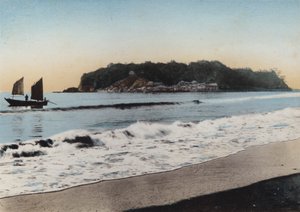 Japan, ca. 1912: Insel Enoshima bei Kamakura (Foto) von Photographer Japanese