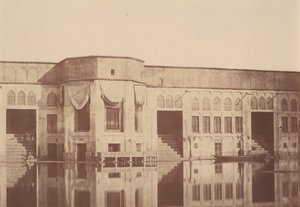 [Sommerresidenz Qasr des Schahs, Emarat-e xoruji, Teheran, Iran], 1840er-60er Jahre von Possibly by Luigi Pesce.