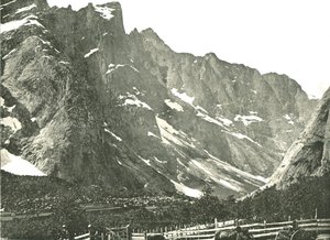 Die Trolltindane-Berge, Horgheim, Norwegen, 1895 von Poulton and Co