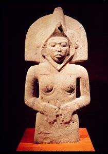 Weibliche Fruchtbarkeitsfigur, Huaztec von Pre Columbian