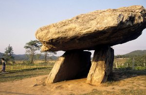 Dolmen in Kanghwa, Südkorea