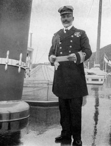 Kommodore Sir Archibald Milne 1855-1938, 1908