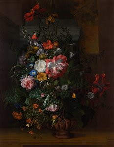 Rosen, Winden, Mohnblumen und andere Blumen in einer Urne auf einem Steinsims von Rachel Ruysch