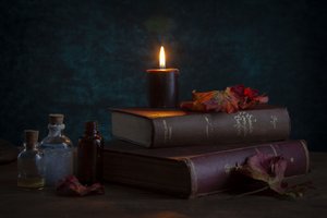 Mystische Kerzenlicht Bücher