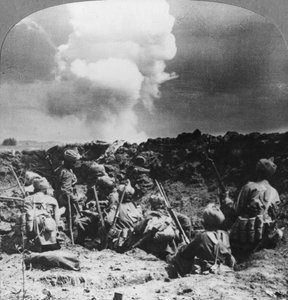 Indische Bomber halten einen wichtigen Graben bei Neuve Chapelle, Frankreich, Erster Weltkrieg, ca. 1914-1918 von Realistic Travels Publishers