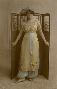 Frau