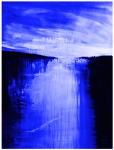 Tiefblauer Flusslauf