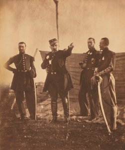 Französischer General Pierre Bosquet (Mitte), gibt Befehle an seinen Stab, Krimkrieg, Krim, Ukraine von Roger Fenton