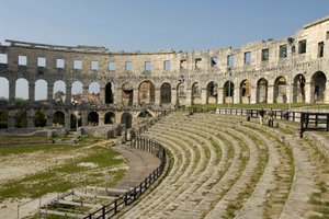 Amphitheater von Pula, Kroatien von Roman