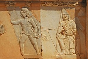 Basreliefs am Proszenium des römischen Theaters, Sabratha, Libyen, 2. Jahrhundert n. Chr. von Roman