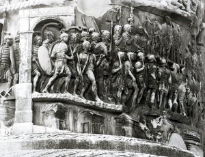 Detail von der Säule des Marcus Aurelius (Colonna Antonina), 180-196 n. Chr. von Roman