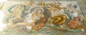 Nereiden und Bythos, Haus des Aion, Paphos, Zypern von Roman