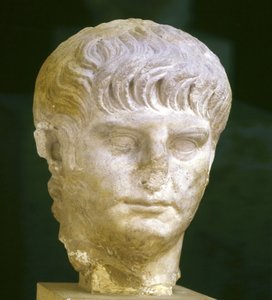 Darstellung des jungen Kaisers Nero (37 - 68). Rom, Museo Nazionale Romano von Roman