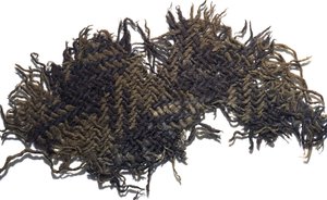 Wollstofffragment mit einfachem Karomuster, aus dem Mund eines Topfes mit einem Hort römischer Münzen, aus Falkirk, ca. 230 n. Chr. von Roman